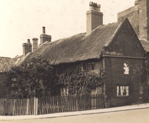 42bb thatched cottages in south st 1933